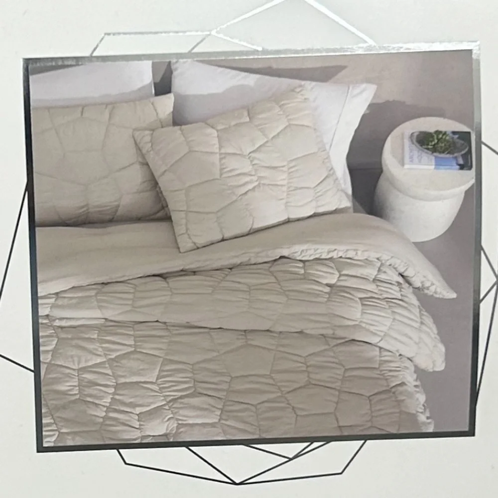Earthy Serenity Grounded In Beauty Sand Full/Queen Comforter Set 90”x90”